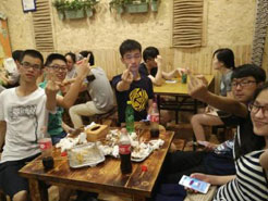 梓潼烧烤加盟,学烧烤技术,开烧烤店多少钱疯狂烤翅加盟
